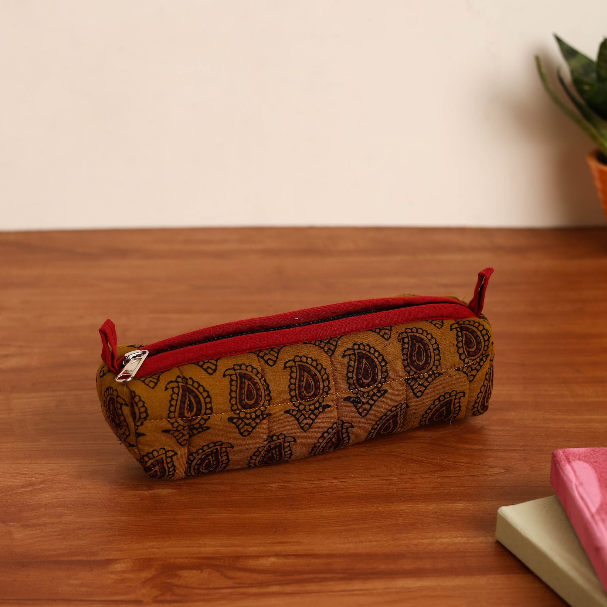 NOORI BAZAR Brown - Handmade Quilted Cotton Pencil Pouch 11
