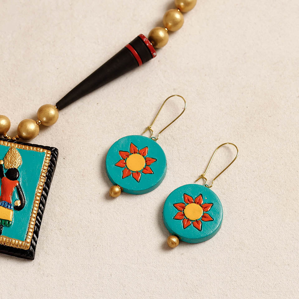 KHUSHBASH - HAPPY LOOM OF EAST Bishnupur Handpainted Terracotta Necklace Set - view 3