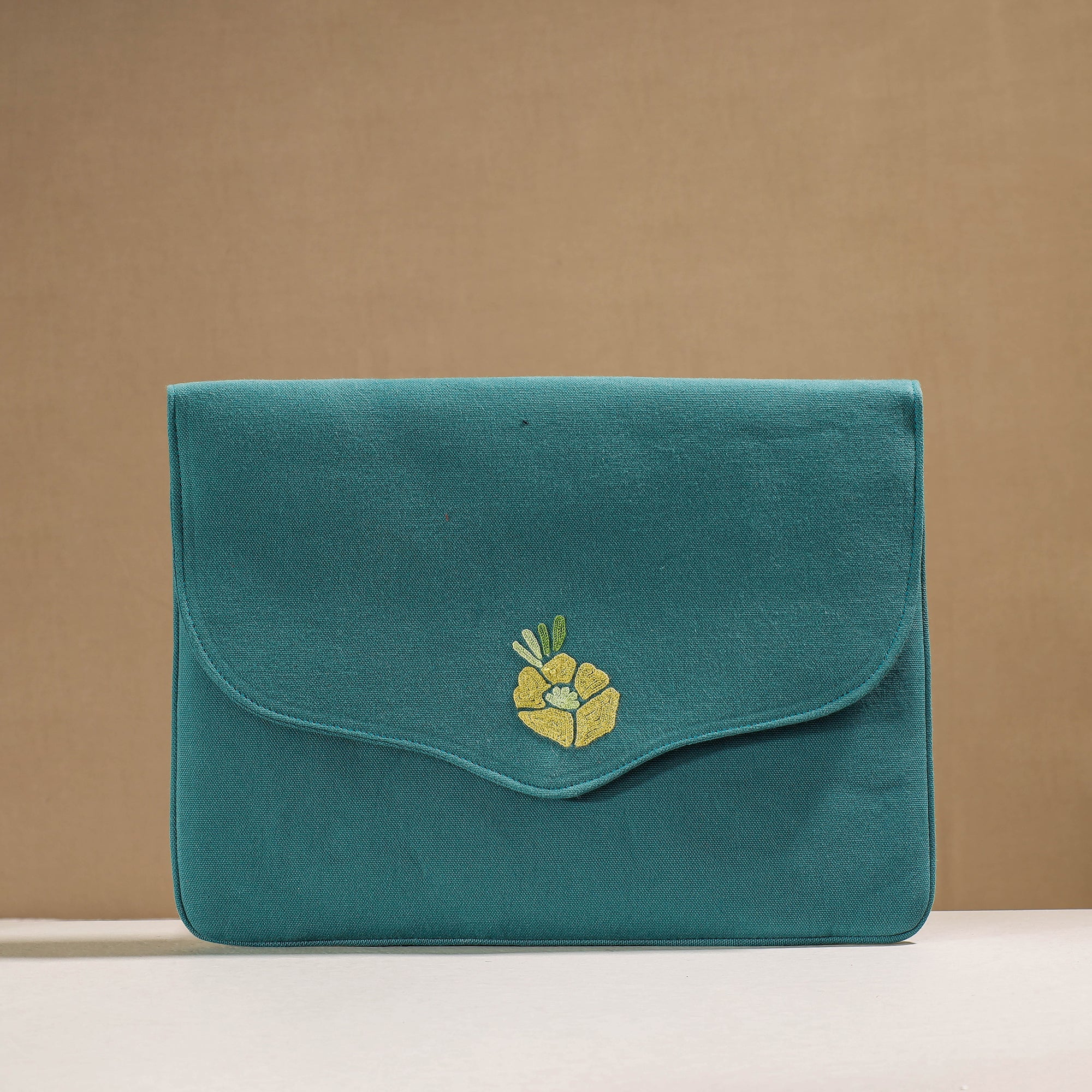 ITOKRI CRAFTS INITIATIVE Aari Hand Embroidery Cotton Duck IPad Sleeve (10 x 13 in) - view 2