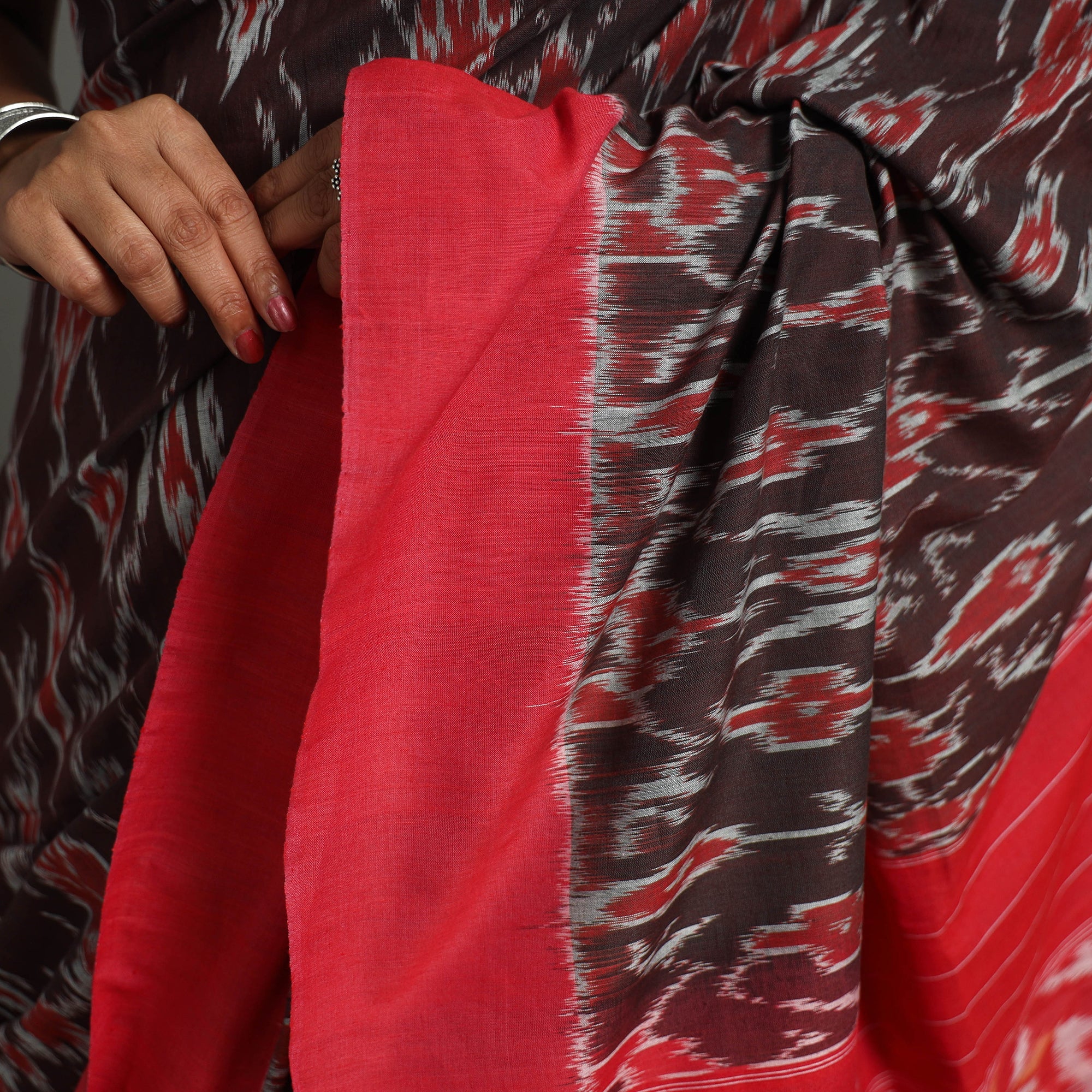 SOUTH KARGHA Brown - Mercerised Cotton Handloom Pochampally Ikat Saree 44 - view 4