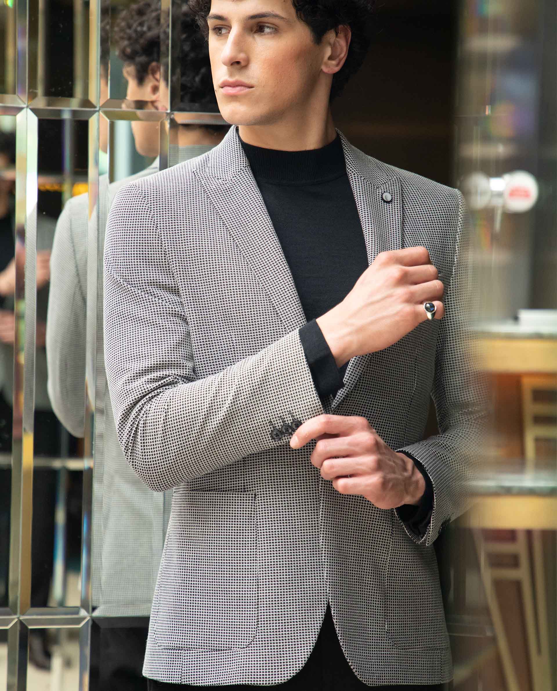 Rare Rabbit Men's Bellion Black Polyester Viscose Fabric Peak Lapel Single Breasted Tailored Fit Houndstooth Blazer - view 11