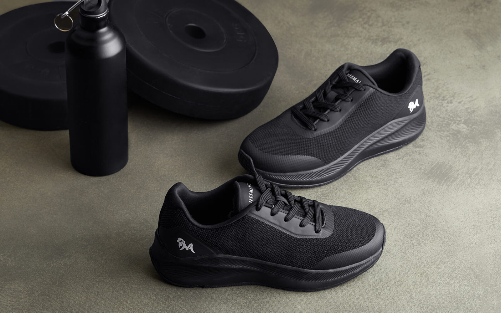 Neeman's Casual Trainers : Classic Black - view 8