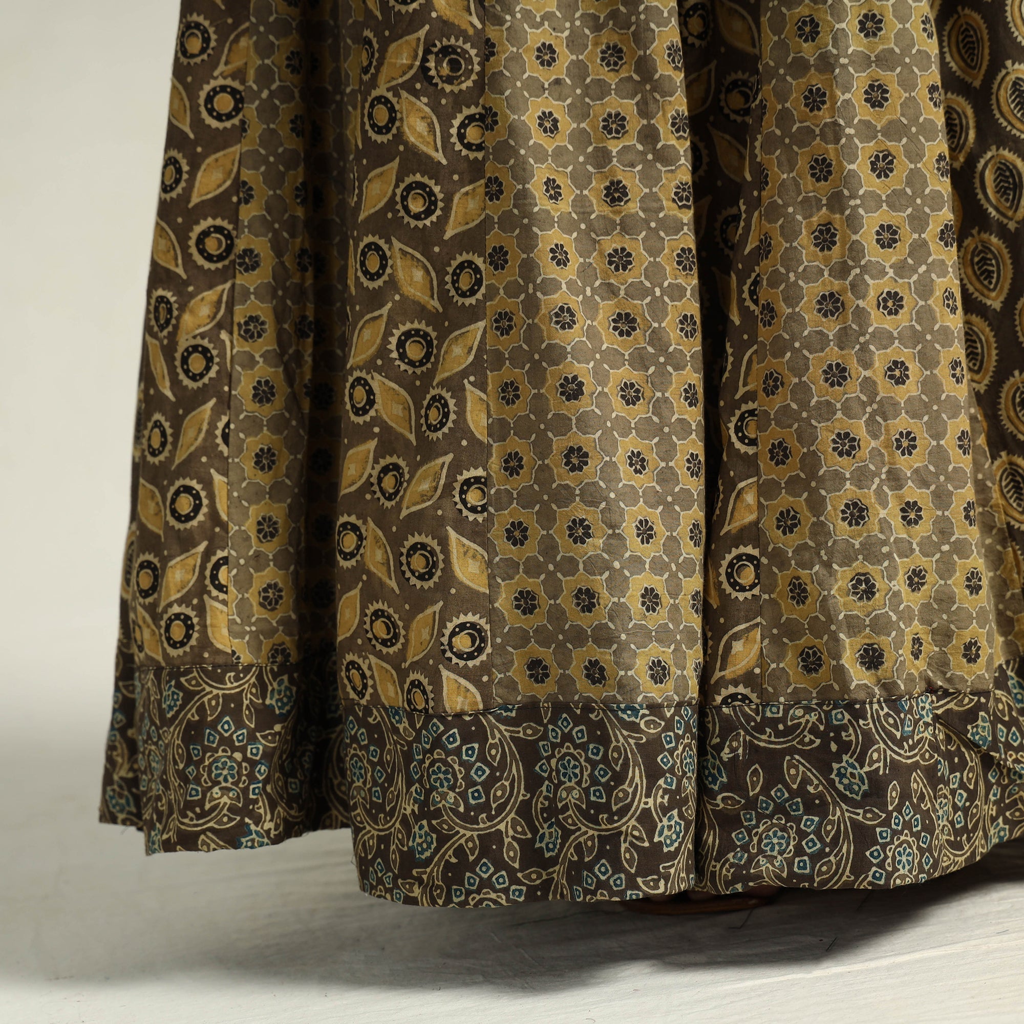NOORI BAZAR Brown - Kutch Block Printed 24 Kali Cotton Long Skirt 12 - view 6