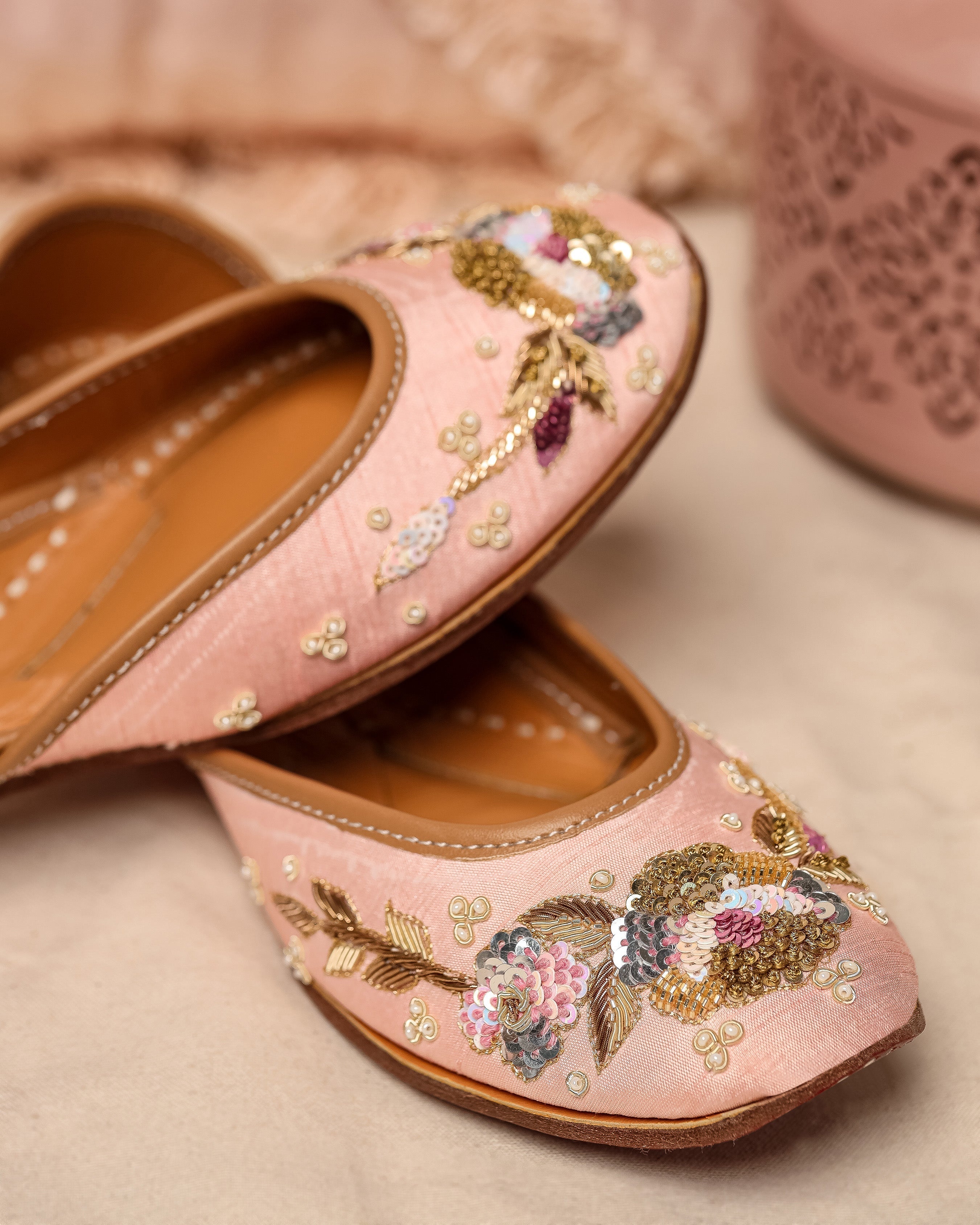Aachho Cosmetic Peach Handcrafted Jutti - view 3