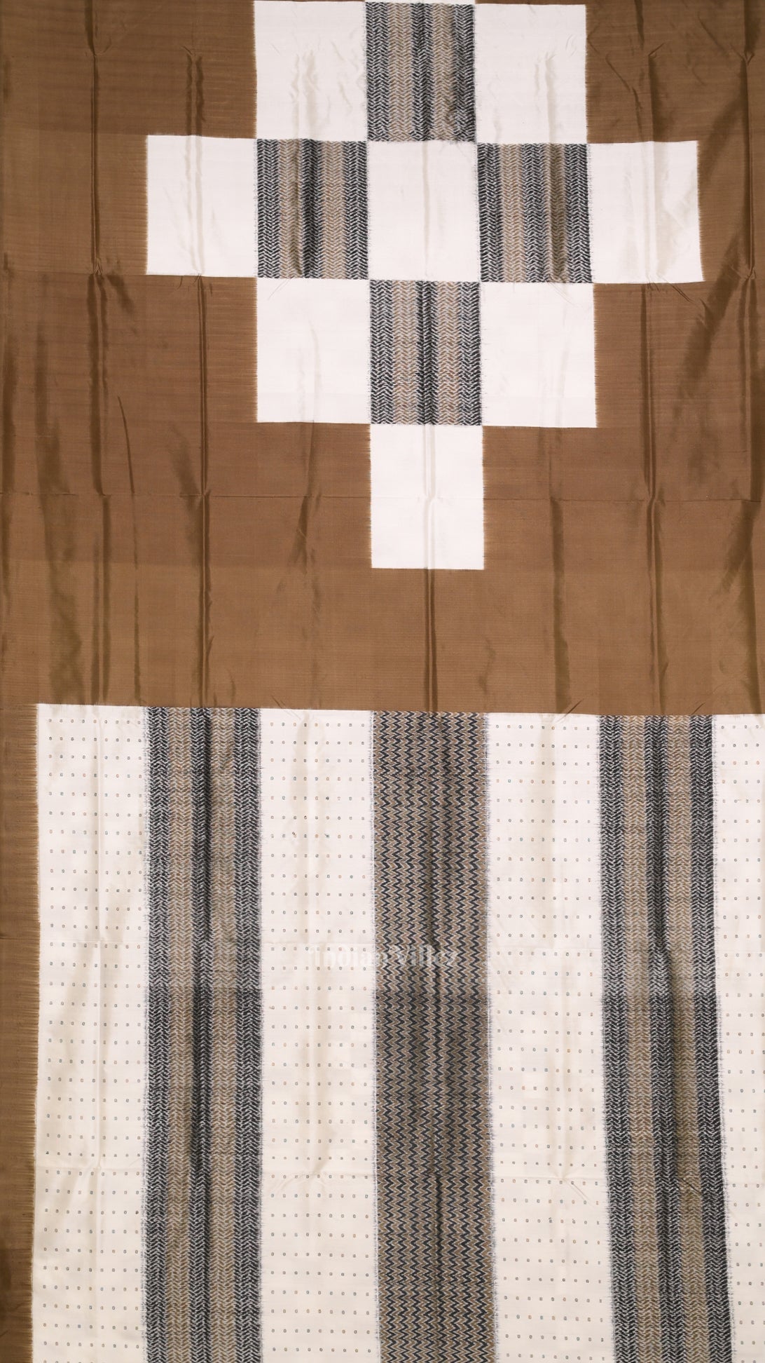 IndianVillèz Olive Green Black Pasapali Sambalpuri Ikat Silk Saree - view 3