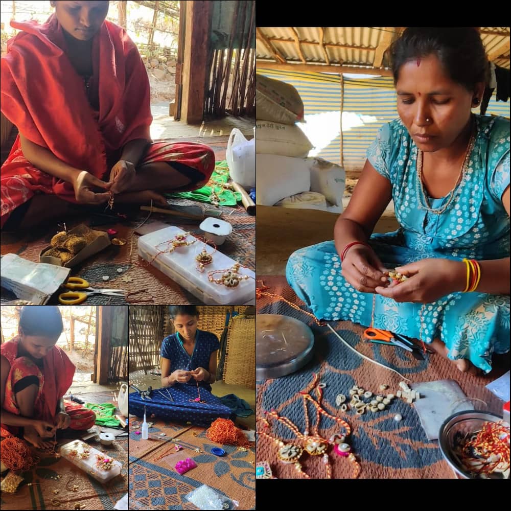 3 Buttons - Handmade Bamboo Craft Beadwork Rakhi by Baansuli 30 - view 4