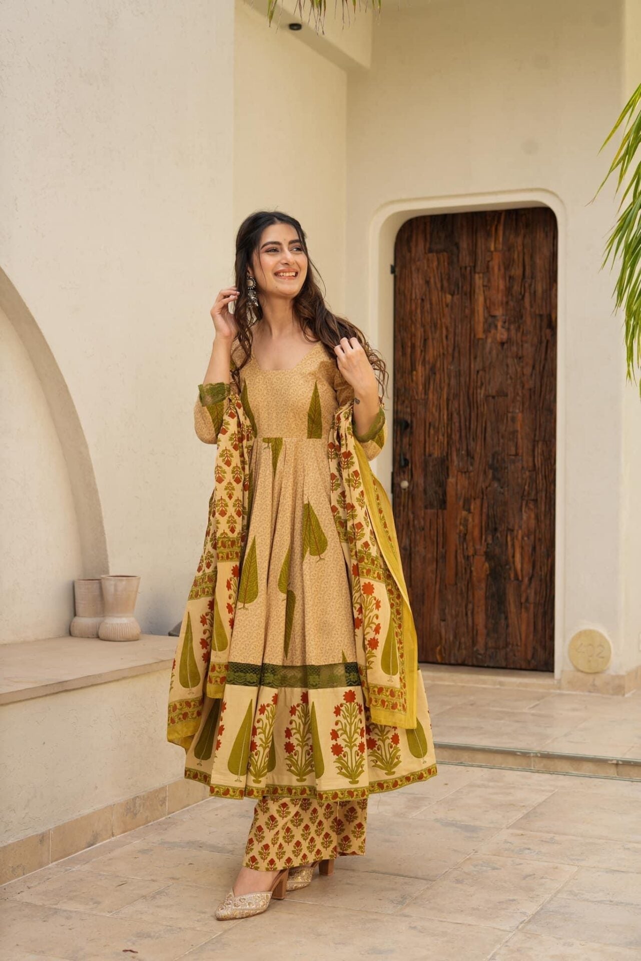 Idaho-o Maahika cotton suit set