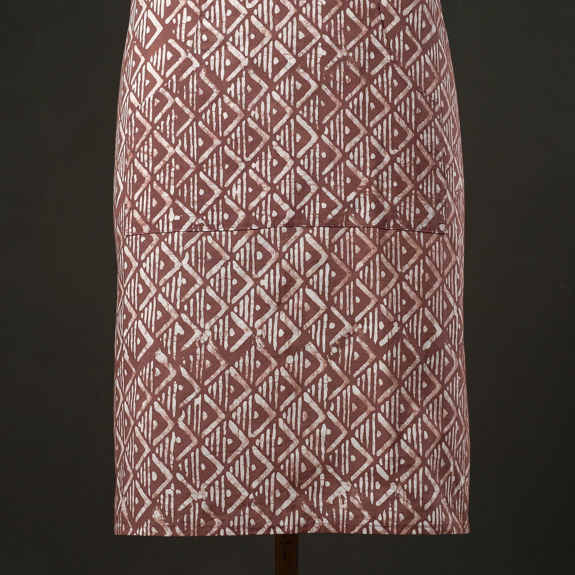 JALPARI Brown - Hand Batik Print Cotton Apron with Pocket 09 - view 3