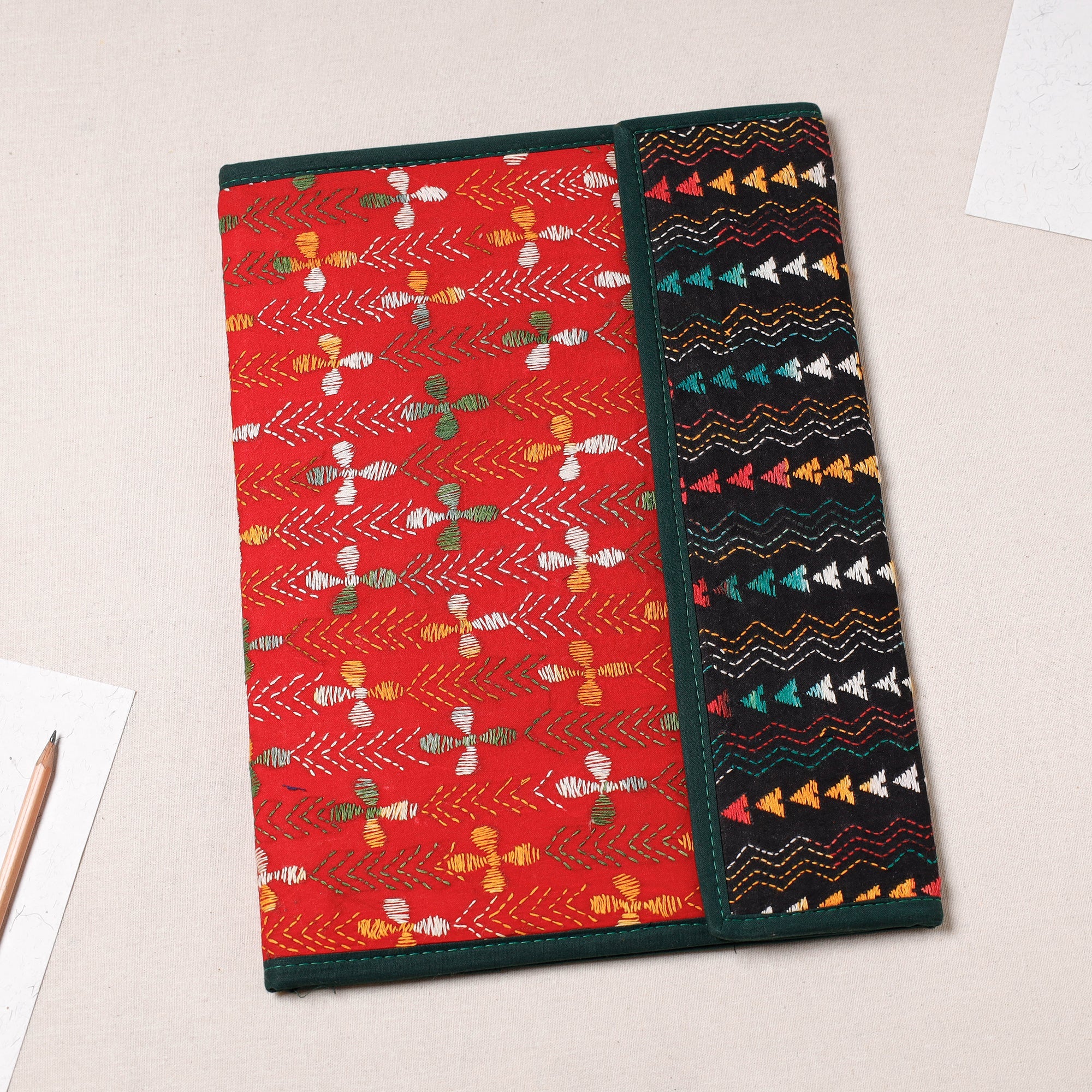ASALKAAR Bengal Kantha Work Handcrafted File Folder