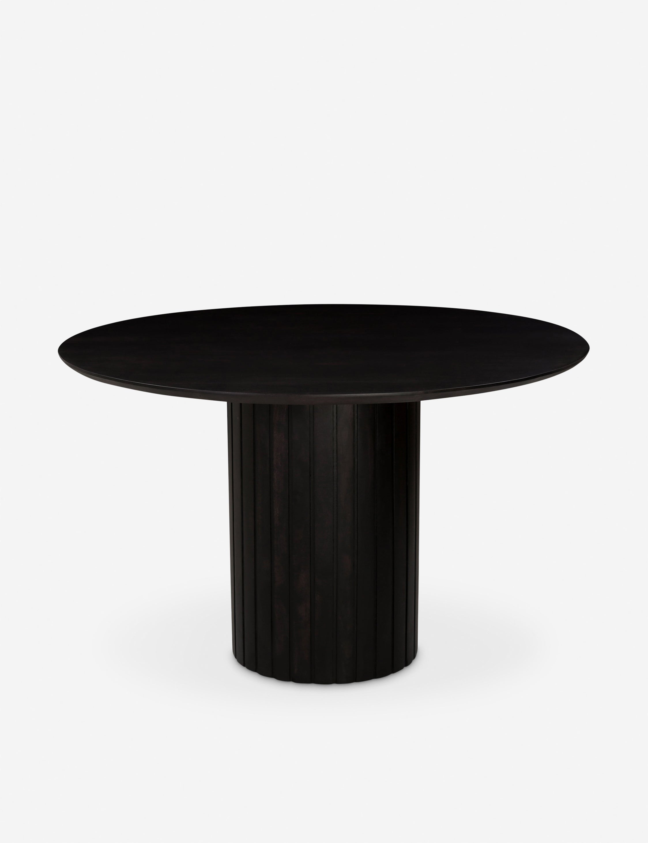 Lulu and Georgia Benedict Round Dining Table