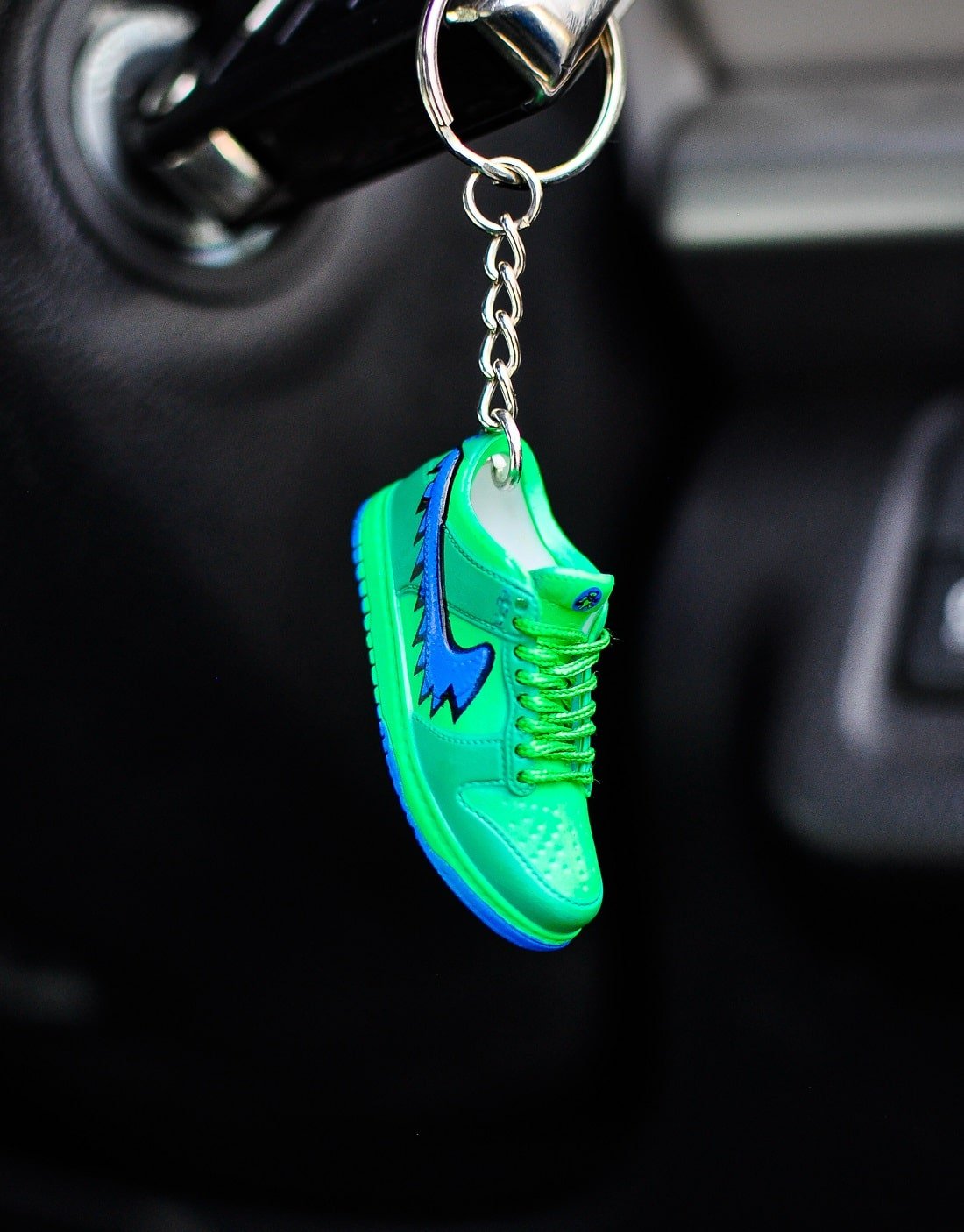 Kicks Machine 3D Sneaker Keychain Grateful Dead - Green