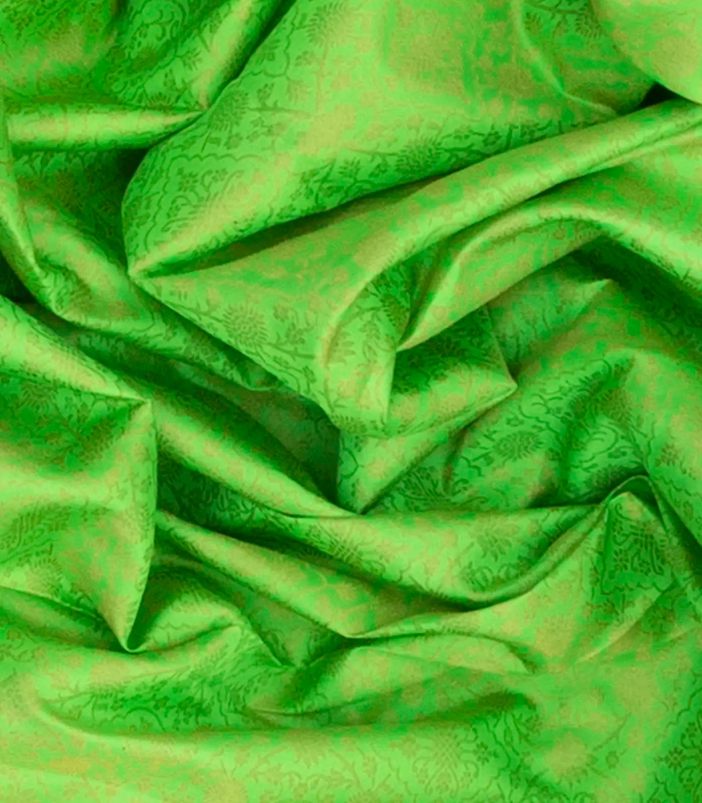 RmKV Green Handloom Kanchipuram Silk Saree With Floral Vine Motifs-Green - view 3