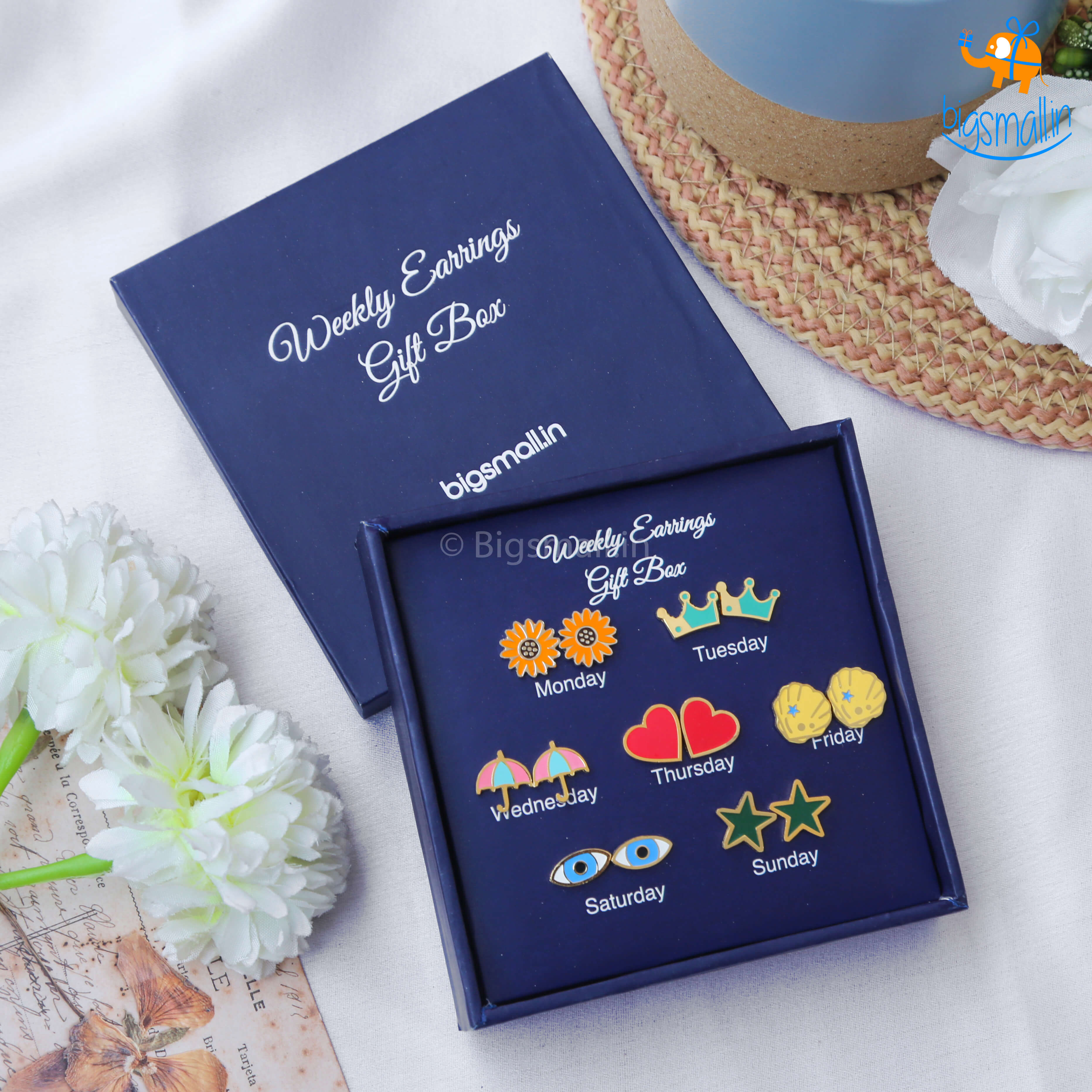 Pin it up Weekly Earring Box