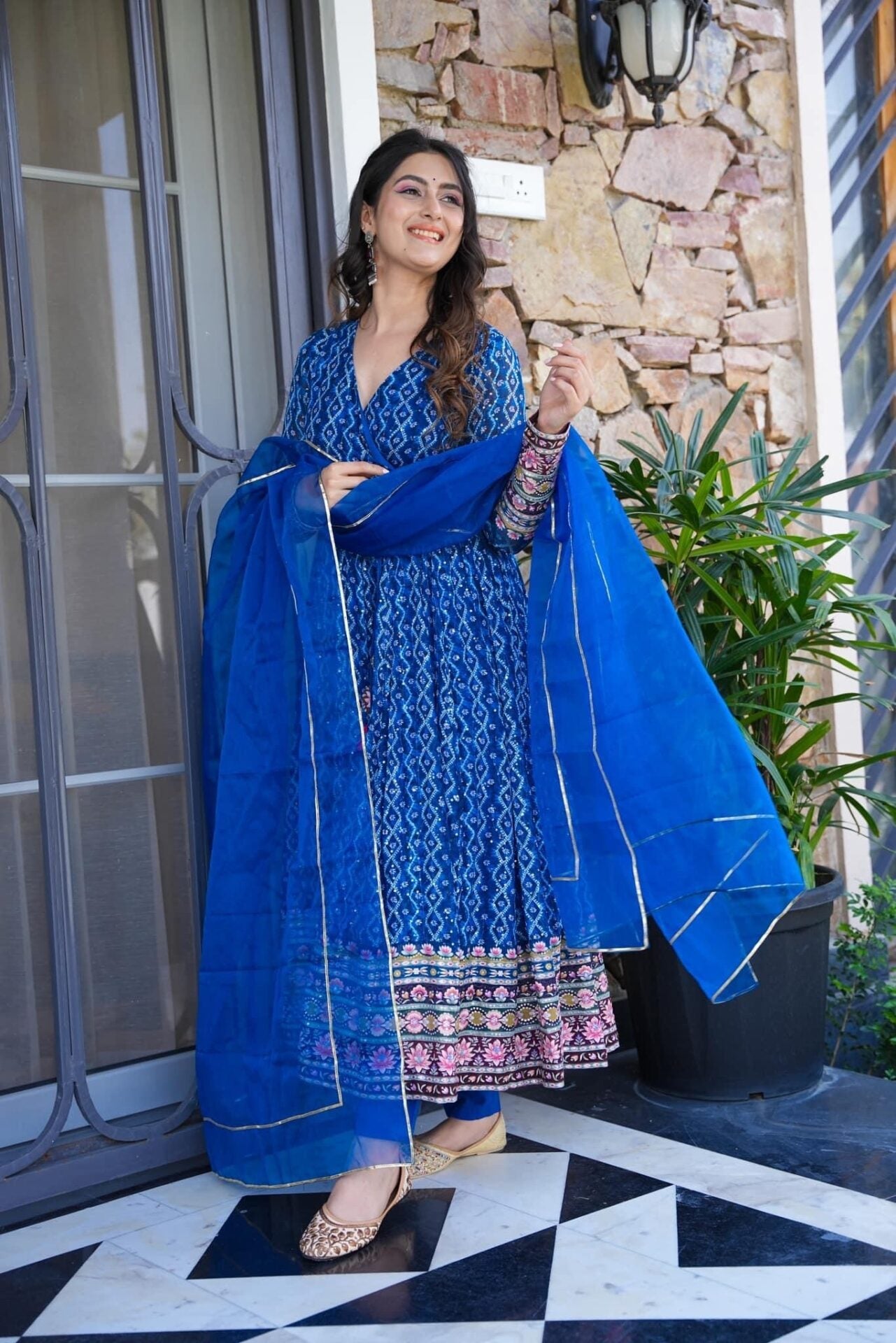 Idaho-o jasmine blue embroidered georgette suit set