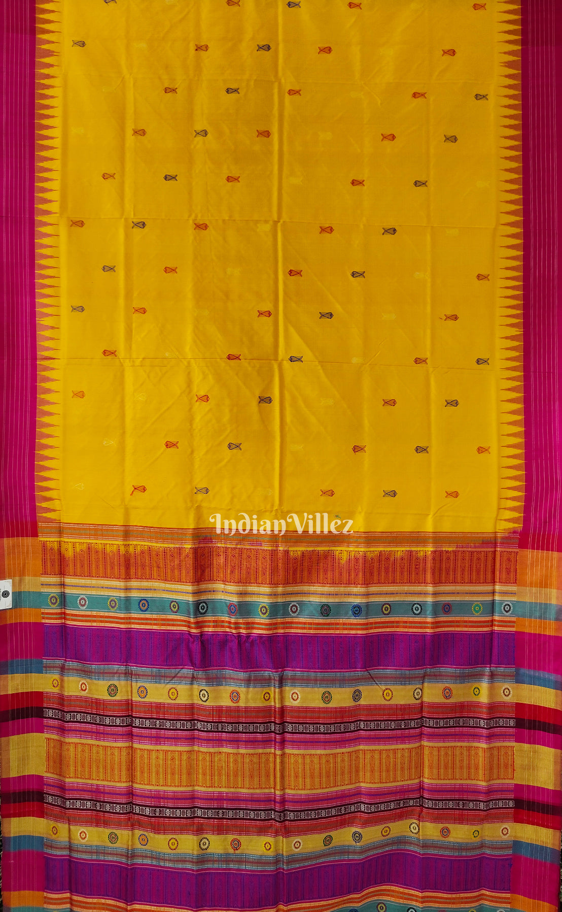 IndianVillèz Yellow Fish Motif Berhampuri Silk Patta Saree with Double Pallu - view 2