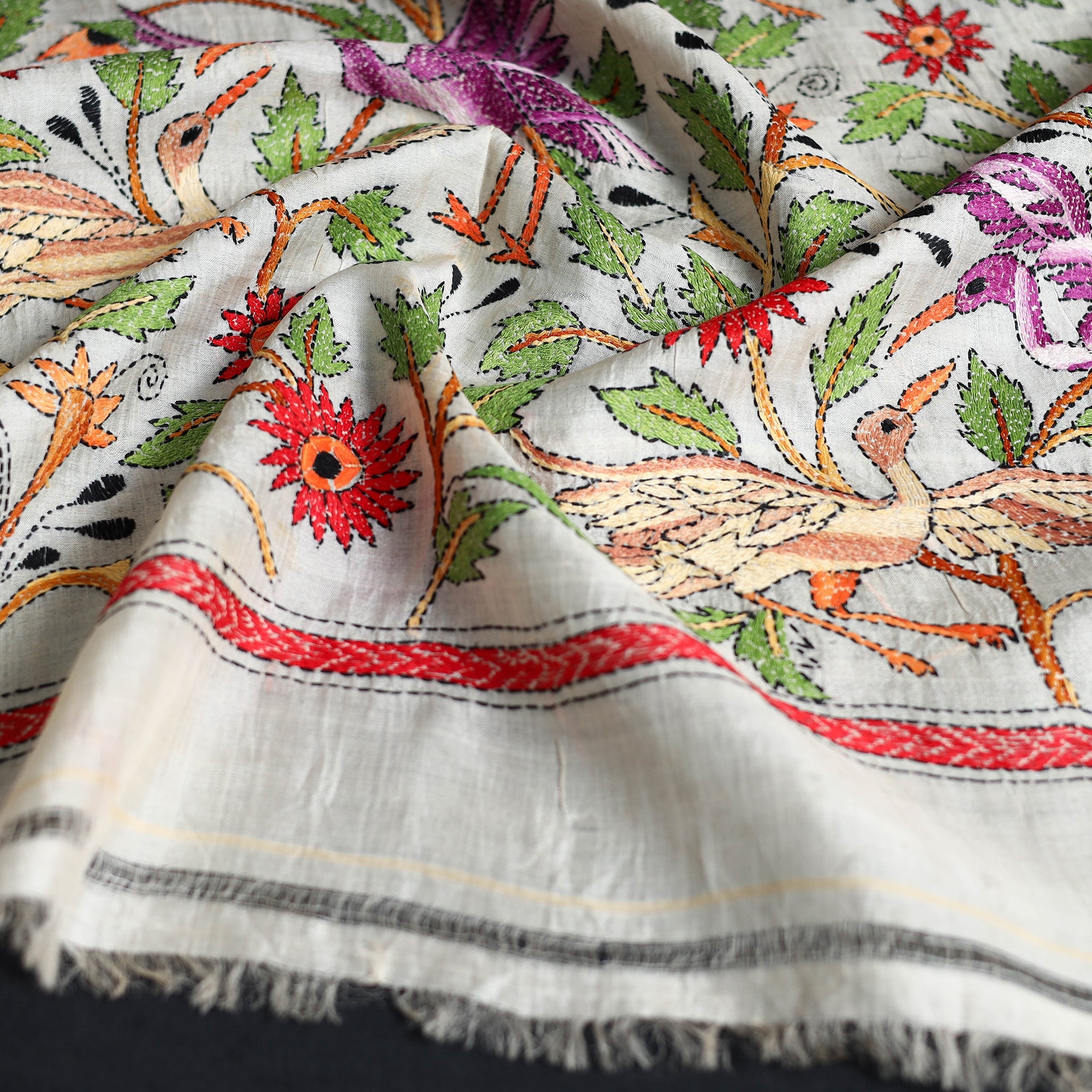 KHUSHBASH - HAPPY LOOM OF EAST Beige - Handloom Tussar Silk Bengal Kantha Work Work Stole 49 - view 4