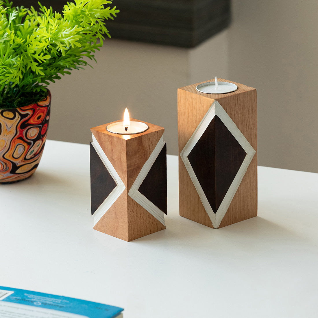 EXCLUSIVELANE 'Jugnu Rhombus' Tea Light Holder (Set of 2)