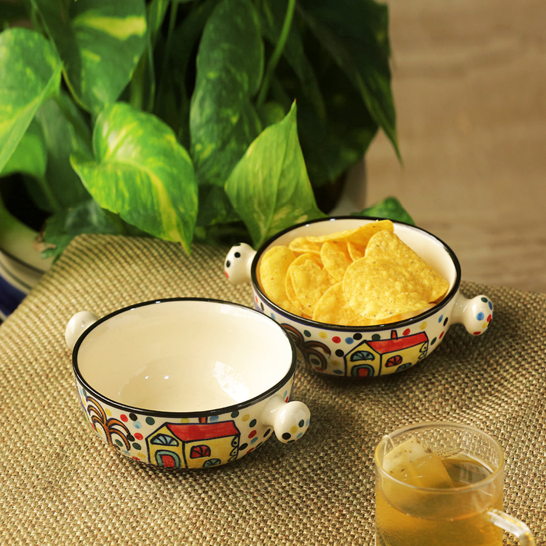 EXCLUSIVELANE 'The Hut Handled Bowls'' Handpainted Ceramic Bowls (Set Of 2)