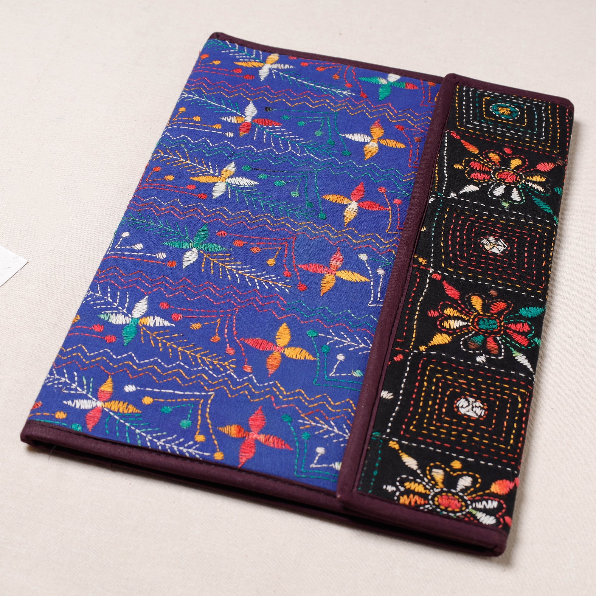 ASALKAAR Bengal Kantha Work Handcrafted File Folder - view 2