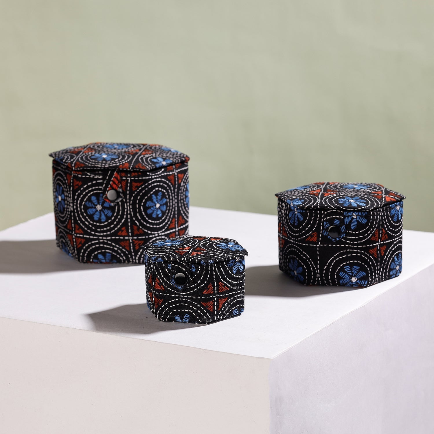 Jewelry box set – ASALKAAR Black - Bengal Kantha Work Handcrafted Hexagon Jewelry Box (Set of 3)