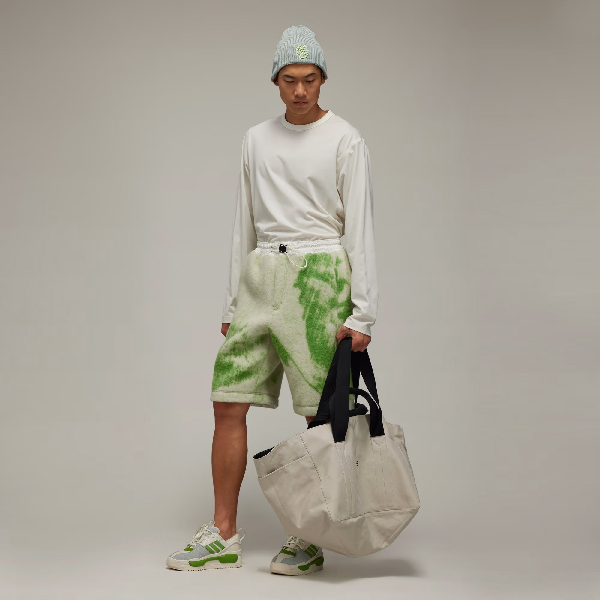 Y-3 | Fuzzy Fleece Shorts { Off White/team Rave Green - view 5