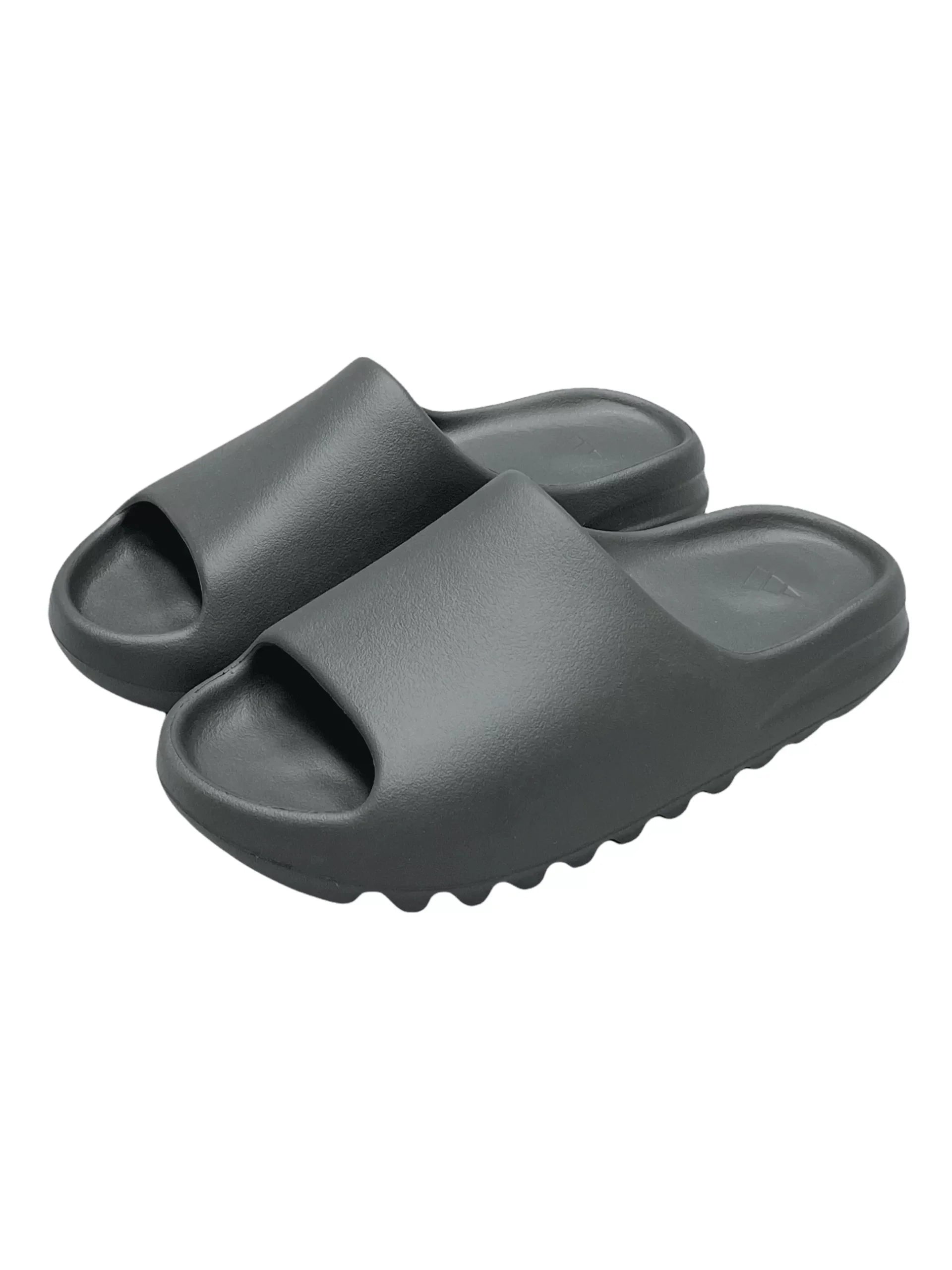 Cop Underdog Adidas Yeezy Slide Onyx - view 2