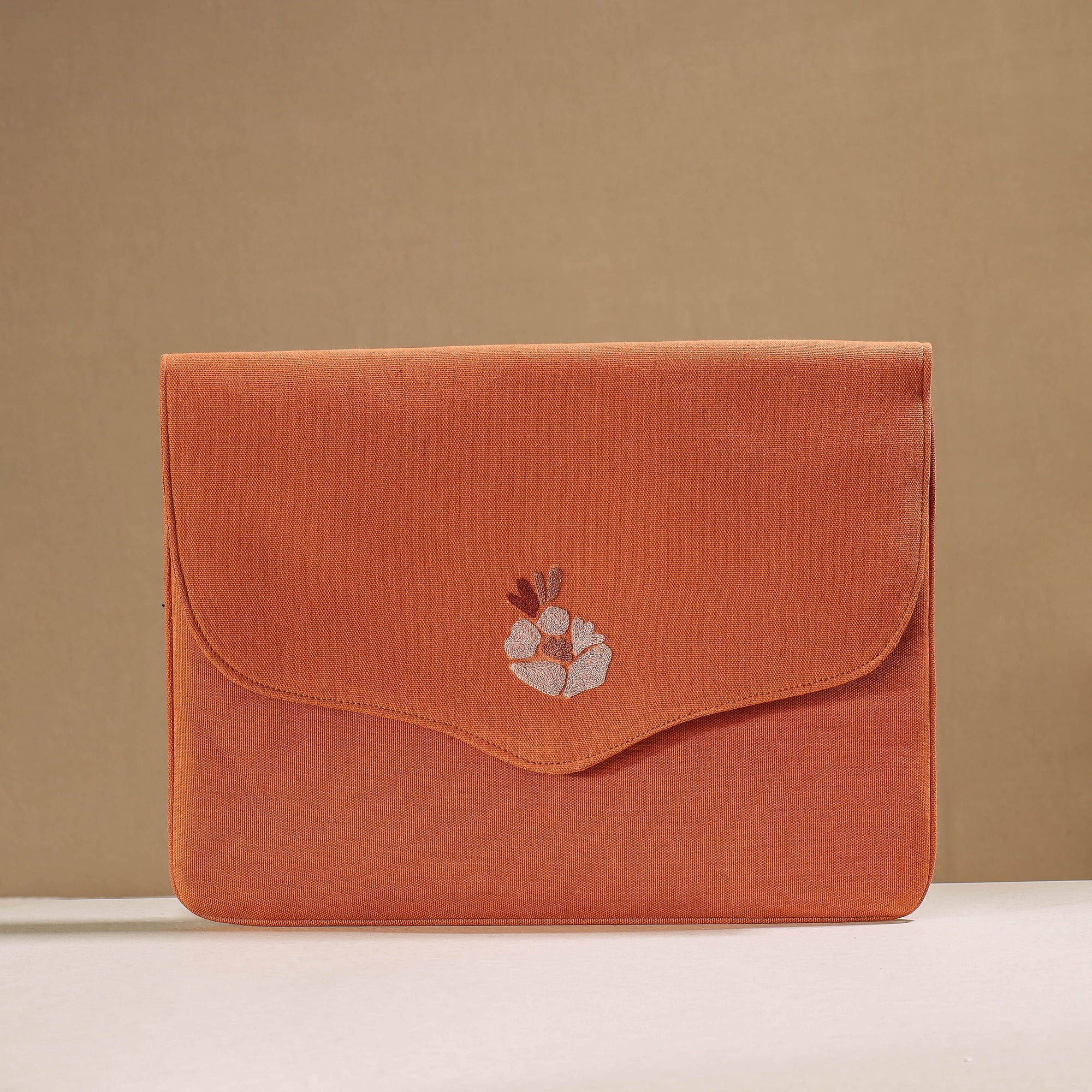 ITOKRI CRAFTS INITIATIVE Aari Hand Embroidery Cotton Duck IPad Sleeve (10 x 13 in) - view 2