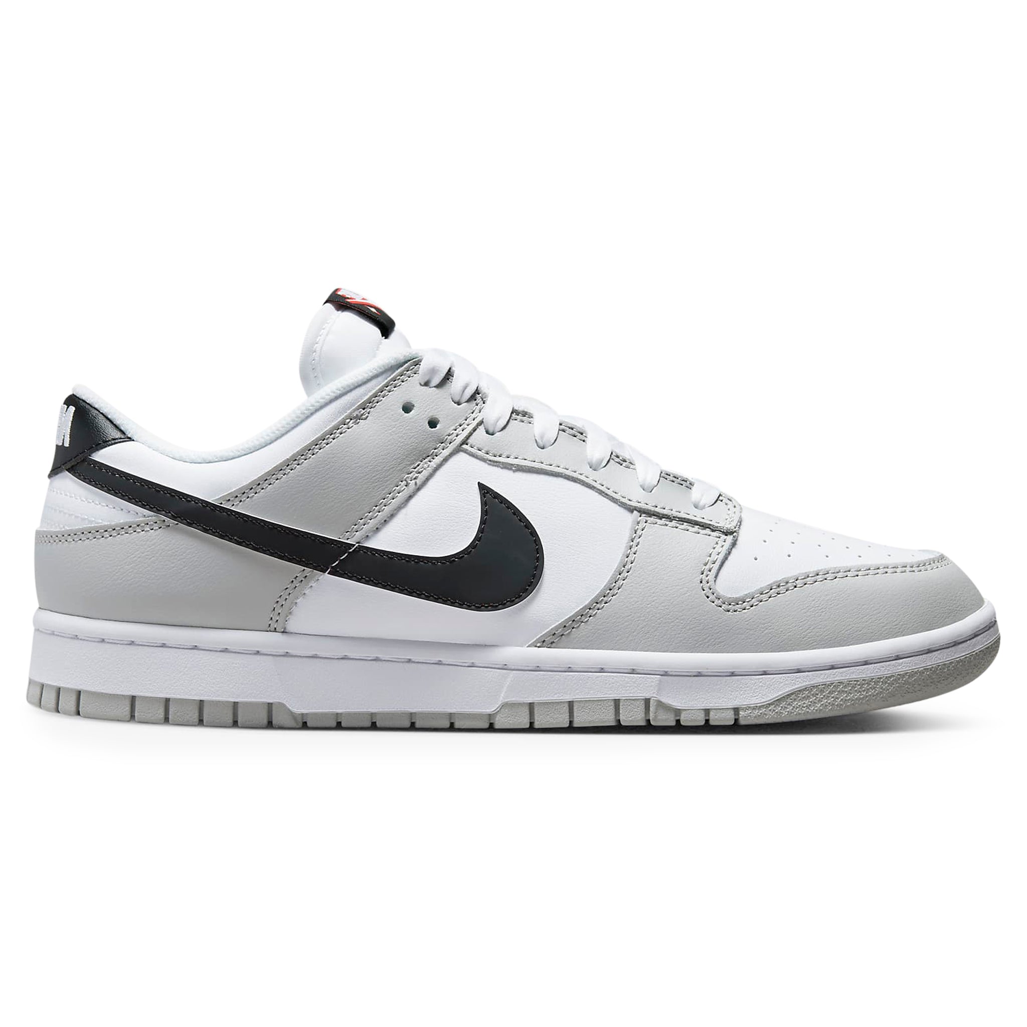 Nike Dunk Low SE Jackpot – Grey