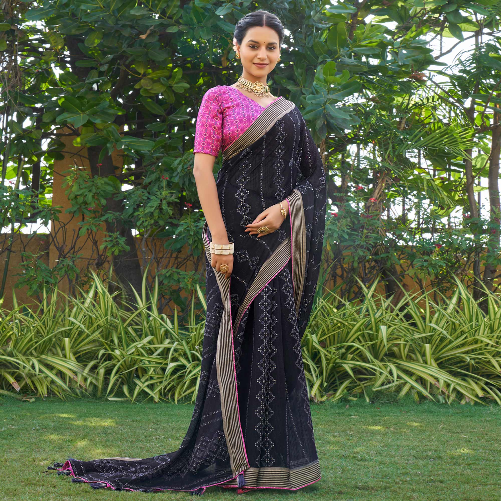 Peachmode Dark Navy Blue Printed Chiffon Saree - view 2