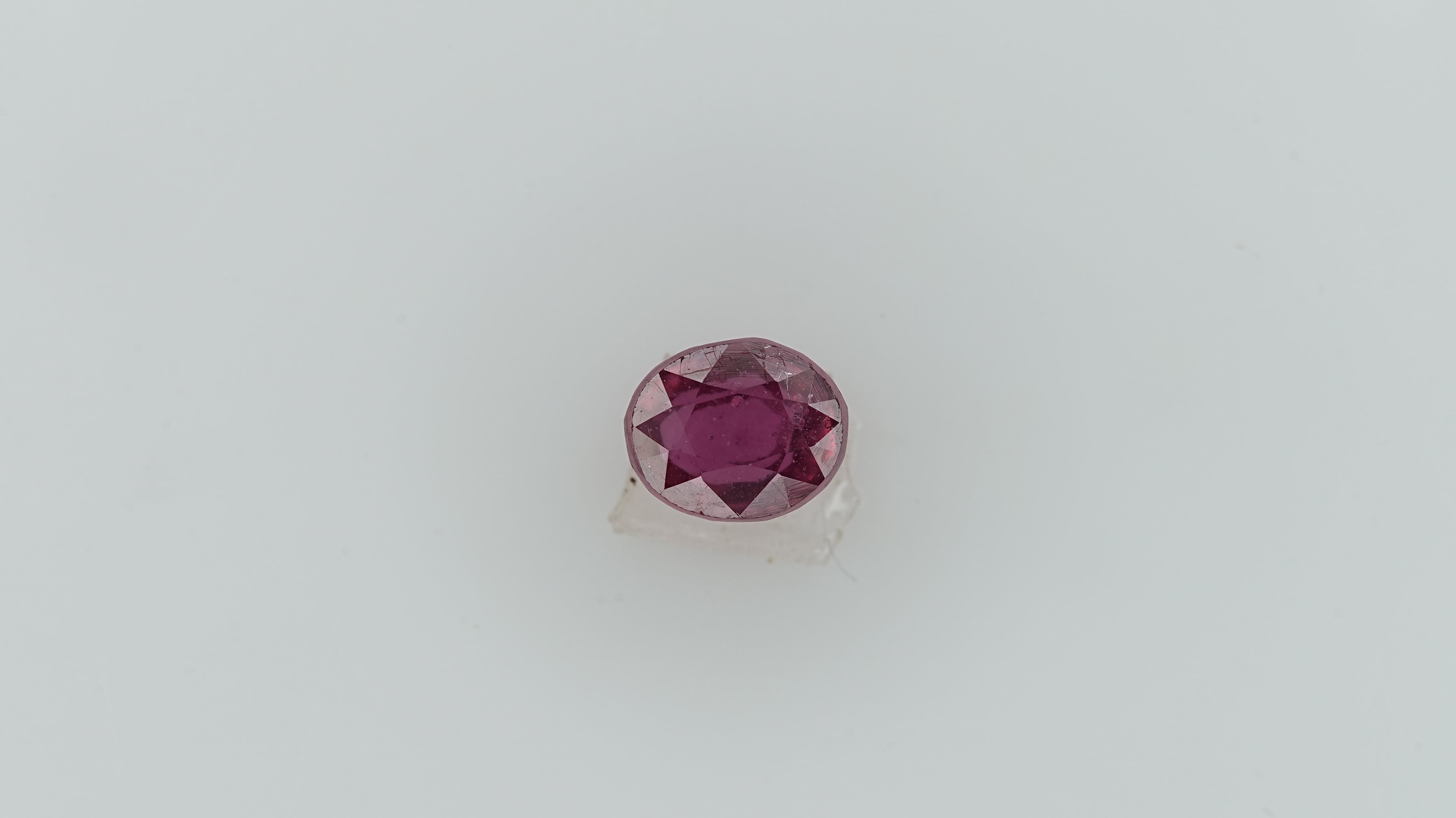 Gemsmantra Ruby - 3.65 Carats (4.015 Ratti)
