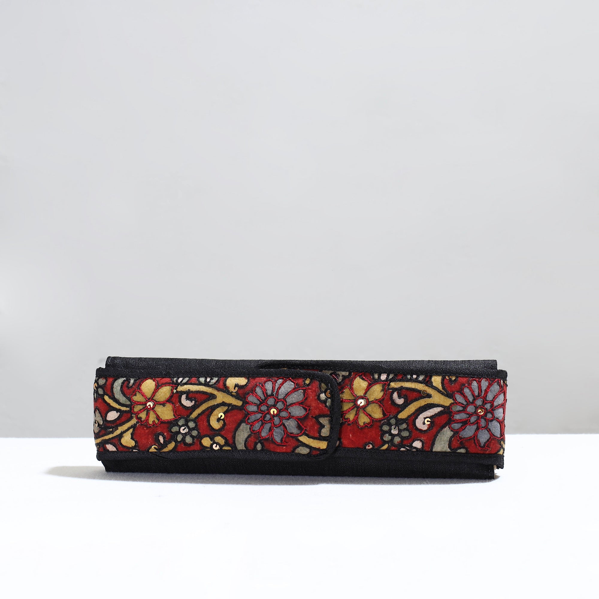 DWARAKA PLUS Black - Handpainted Kalamkari Natural Dyed Ghicha Silk Earrings Pouch 09 - view 2