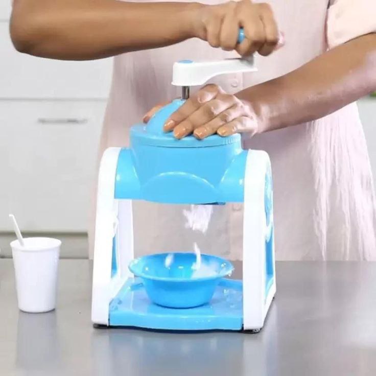 Roposo Clout Ice Snow Maker Machine (3 Bowl + 1 Glass + 6 Sticks & 1 Dish) - view 2
