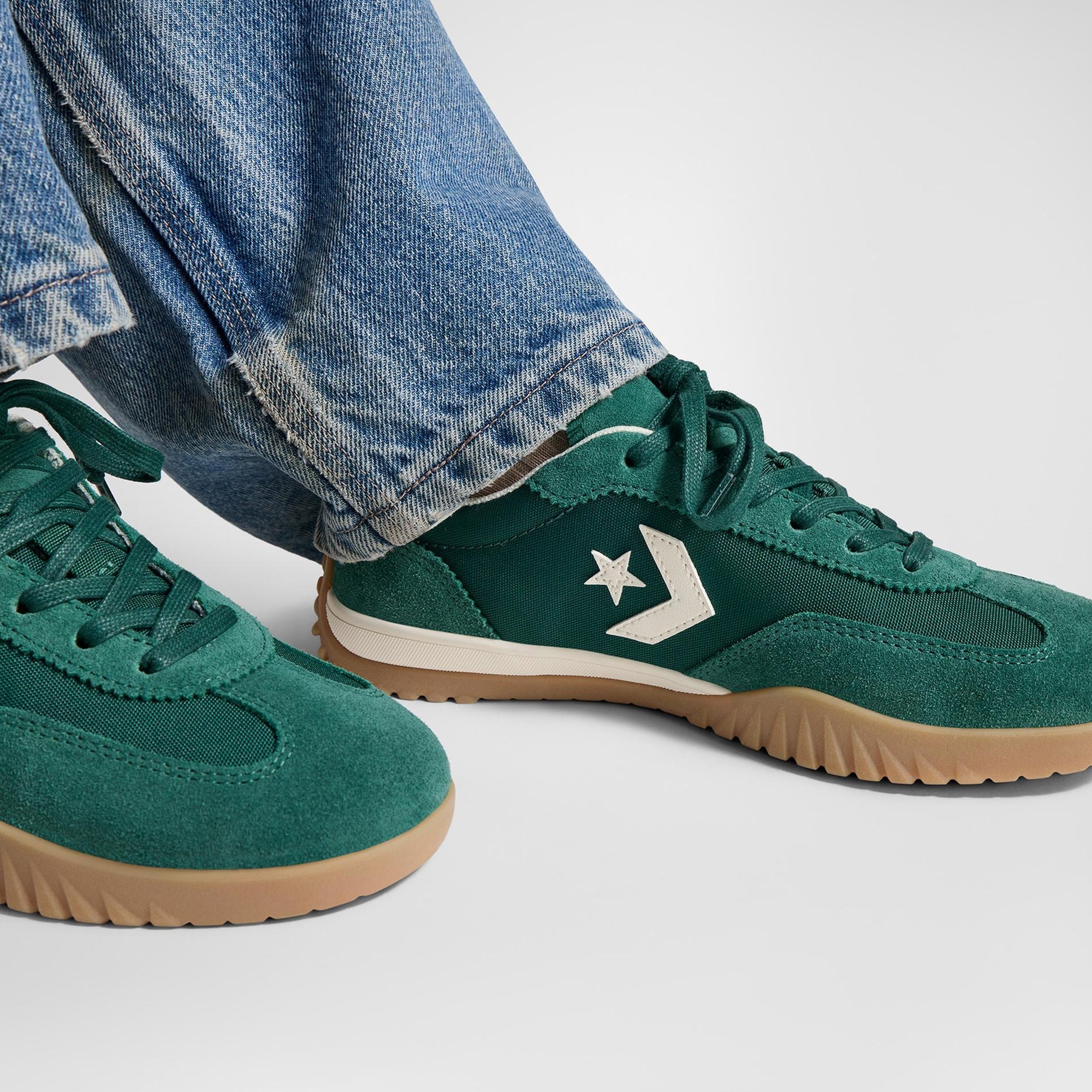 Converse | Run Star Trainer Low { Green/egret/white - view 6
