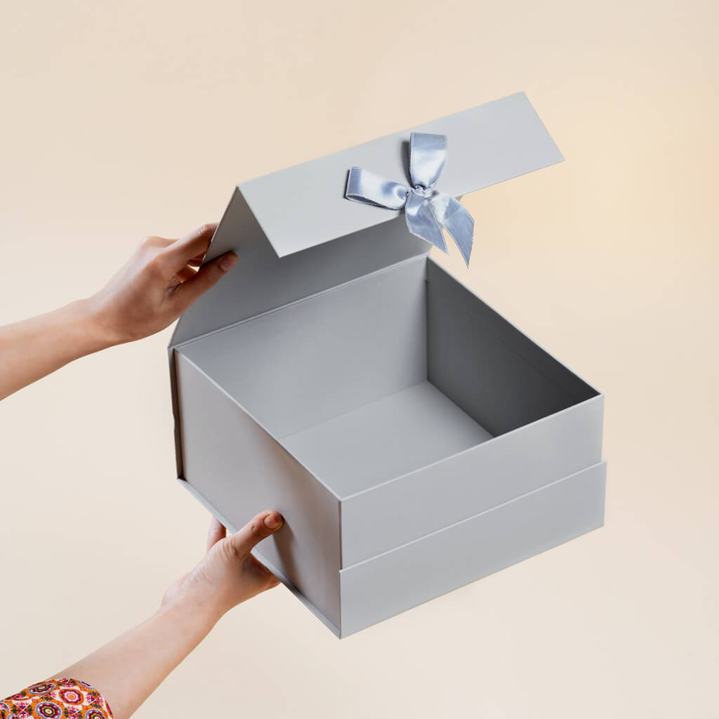Print24By7 Personalized Magnetic Gift Box - view 2