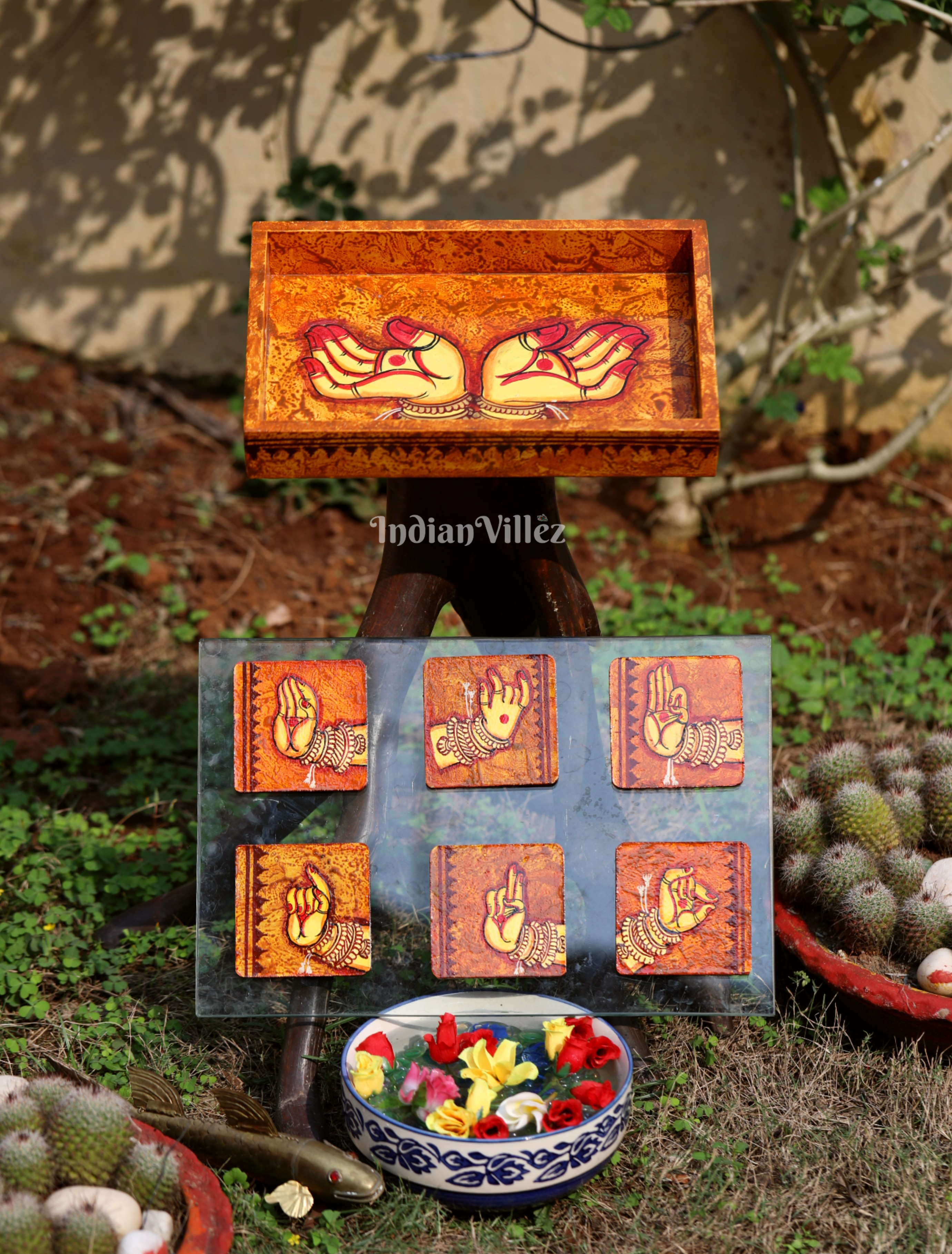 IndianVillèz Mudra Pattachitra Hand-Painted Tray Coaster Set