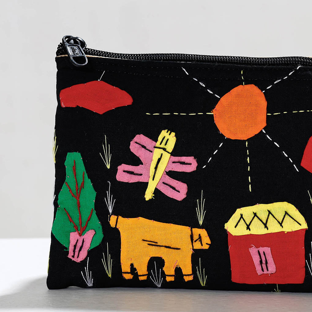 ASHOKA ASSEMBLE - CELEBRATING CRAFTS OF ODISHA Black - Pipli Applique Work Cotton Cosmetic Pouch - view 2